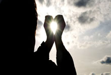 [图]字母哥三双亚历山大31分 雷霆121-105雄鹿.